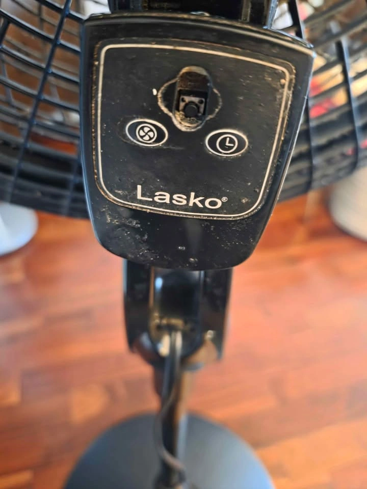 Lasko Pedestal Fan 18 inch - photo 4