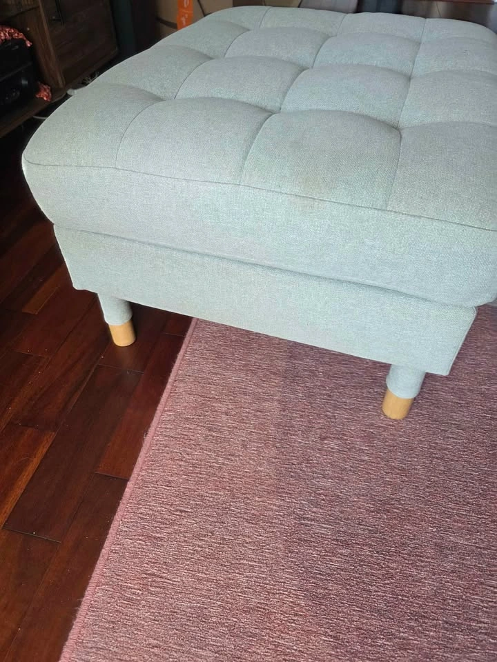 Tufted Fabric Ottoman IKEA light blue- green - photo 2