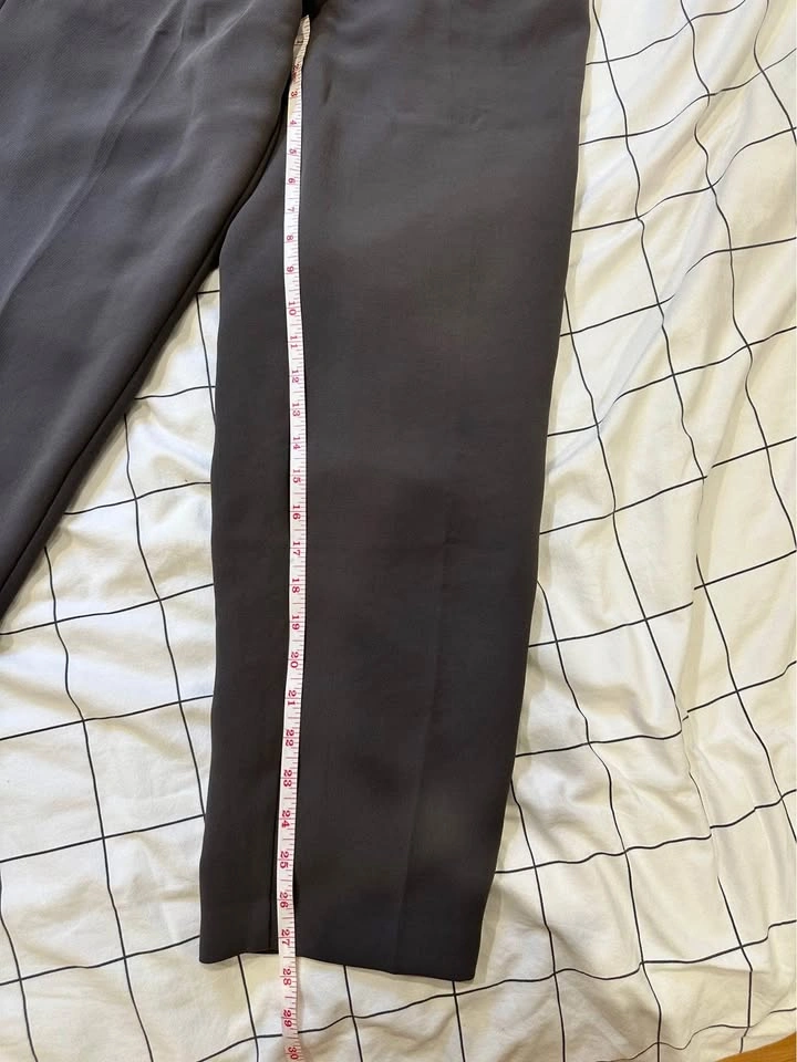 Aritzia Carrot Pants Grey Size 0 - photo 3