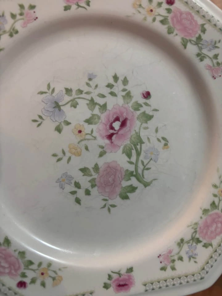 Global Designs Floral Octagonal Plate Set - photo 2