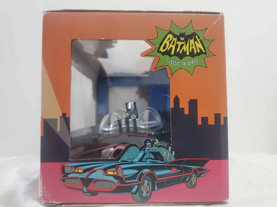 1966 Batman Classic TV Series Batmobile Set (Funko 2017) - photo 2