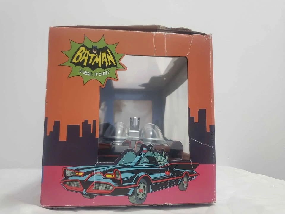 1966 Batman Classic TV Series Batmobile Set (Funko 2017) - photo 4
