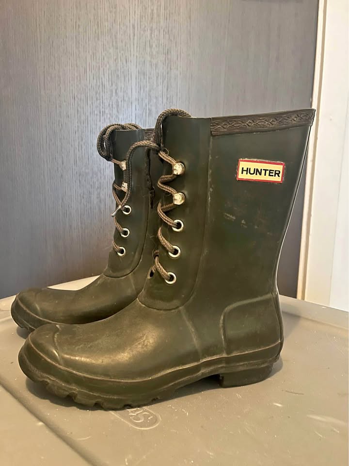 Hunter rain boots