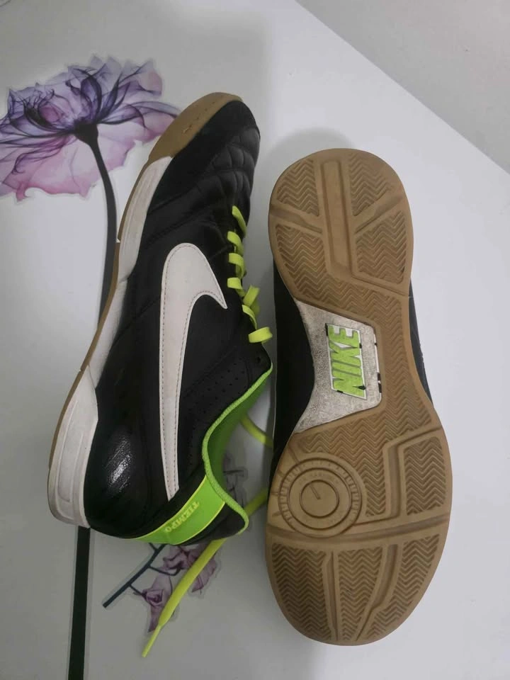 Futsal Soccer Shoes - photo 3