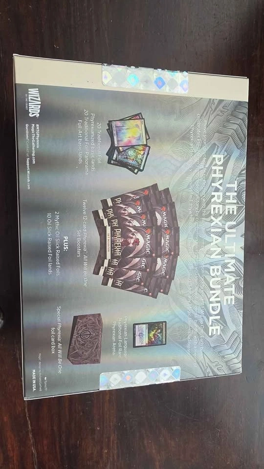 Magic: The Gathering - Phyrexia: All Will Be One Bundle - photo 3