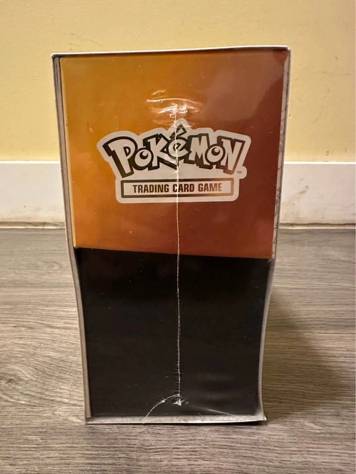 Pokemon 30th Anniversary ETB - photo 4