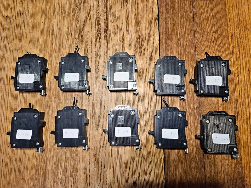 Circuit Breakers (15A, 30A, 40A, 100 amp)