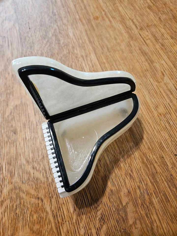 Grand Piano Trinket Box - photo 2