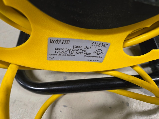 Extension Cords & Cord Reel - photo 2
