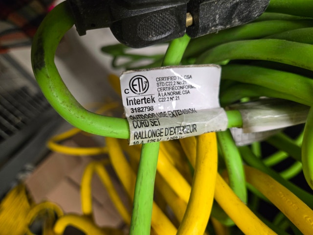 Extension Cords & Cord Reel - photo 4