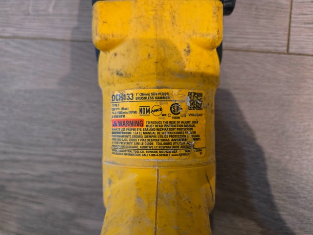 DeWalt 20V Cordless Rotary Hammer DCH133 - photo 2