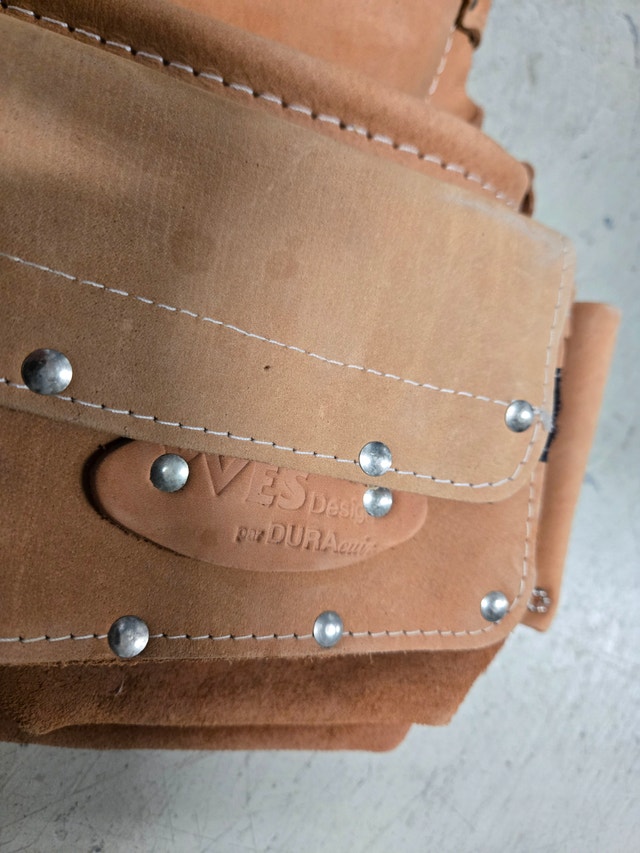 Dura Cuir P-423 Genuine Leather Tool Pouch