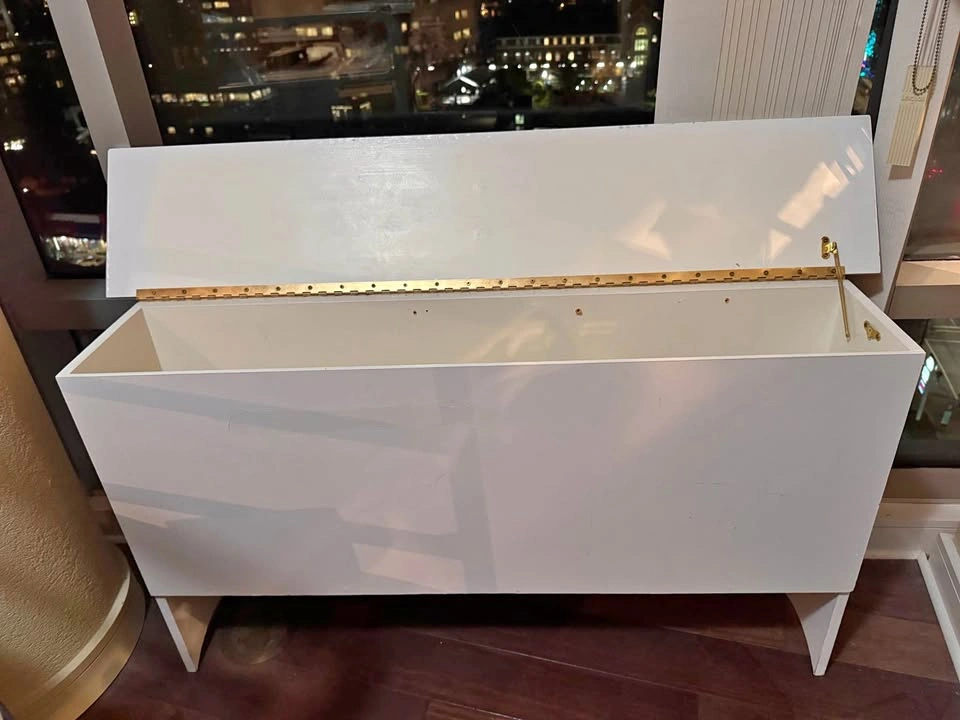 White storage bench seat chest