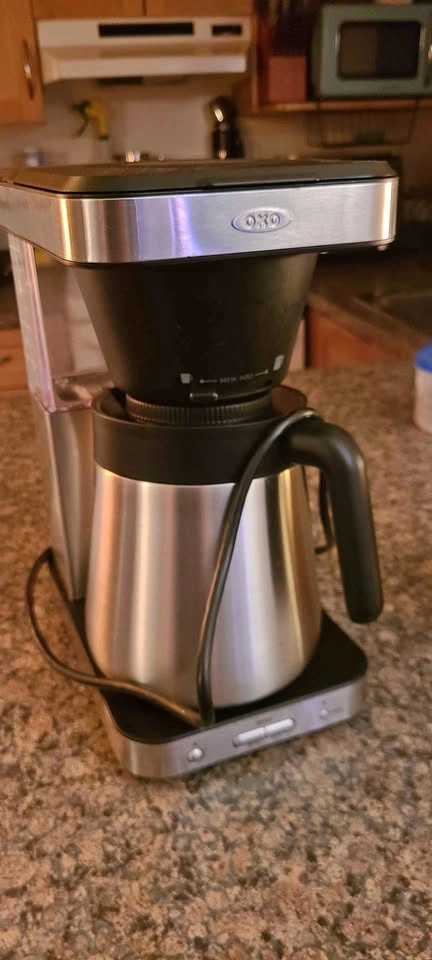 OXO Brew 8-Cup Coffee Maker with Thermal Carafe