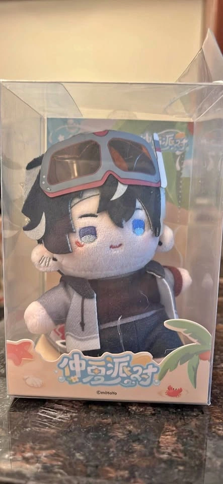 Official Genshin Impact Summer Surfer Wriothesley Plush
