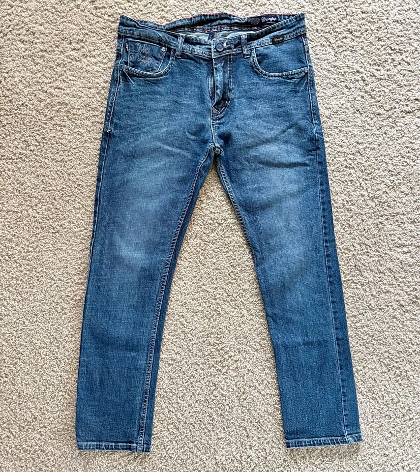Wrangler Narrow Fit Blue Denim Jeans WR 1947 Slim Size 32