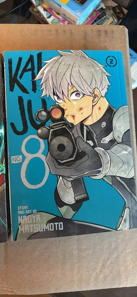 Kaiju No.8 Manga vol 1, 2 - photo 3