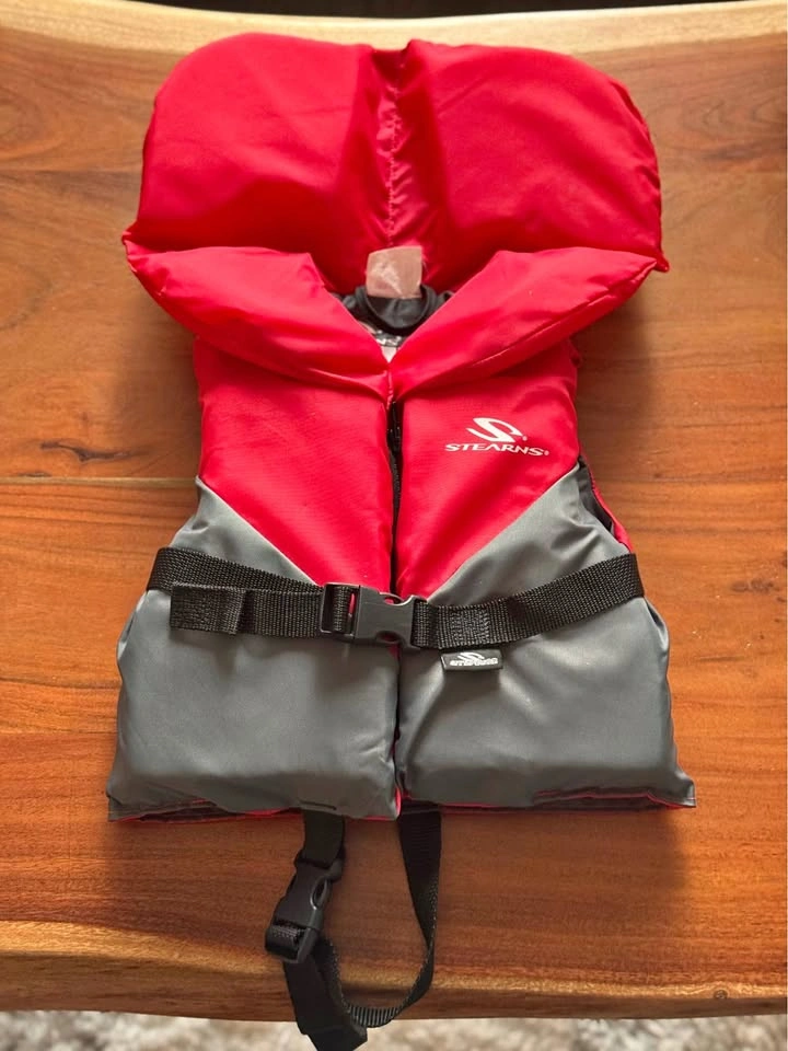 Stearns Child-sized Life Jacket - 20-30lbs