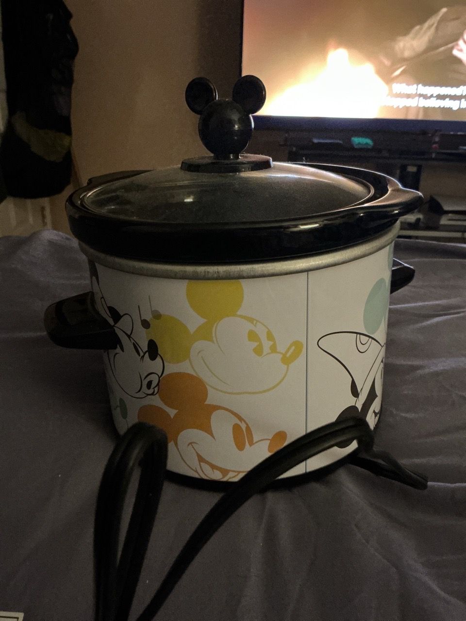 Disney Mickey Mouse Slow Cooker Never Used - photo 3