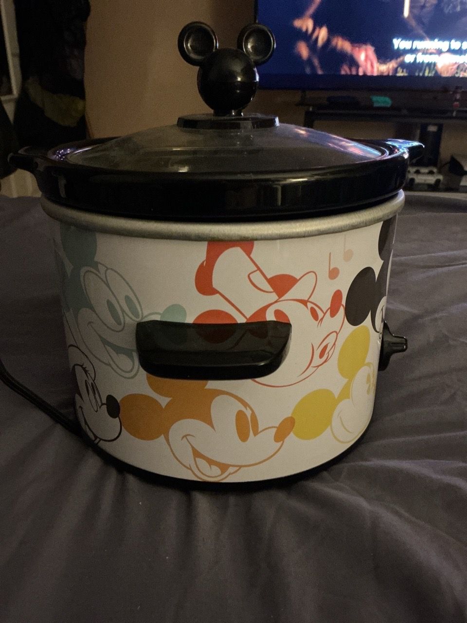 Disney Mickey Mouse Slow Cooker Never Used - photo 4