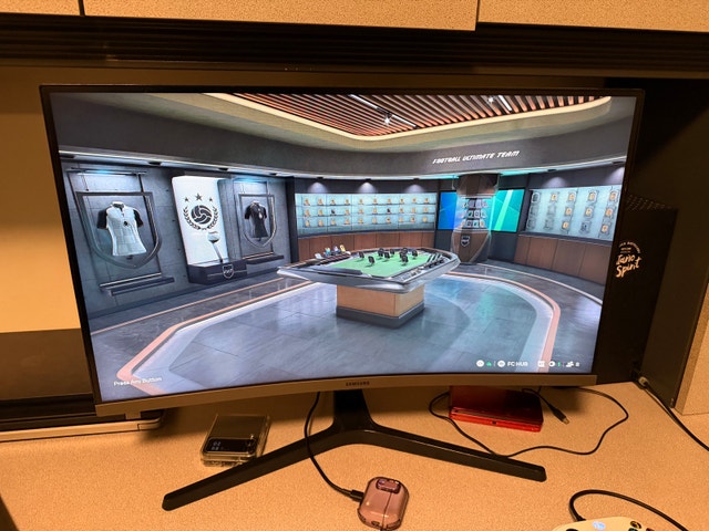 Samsung 27inch curved monitor
