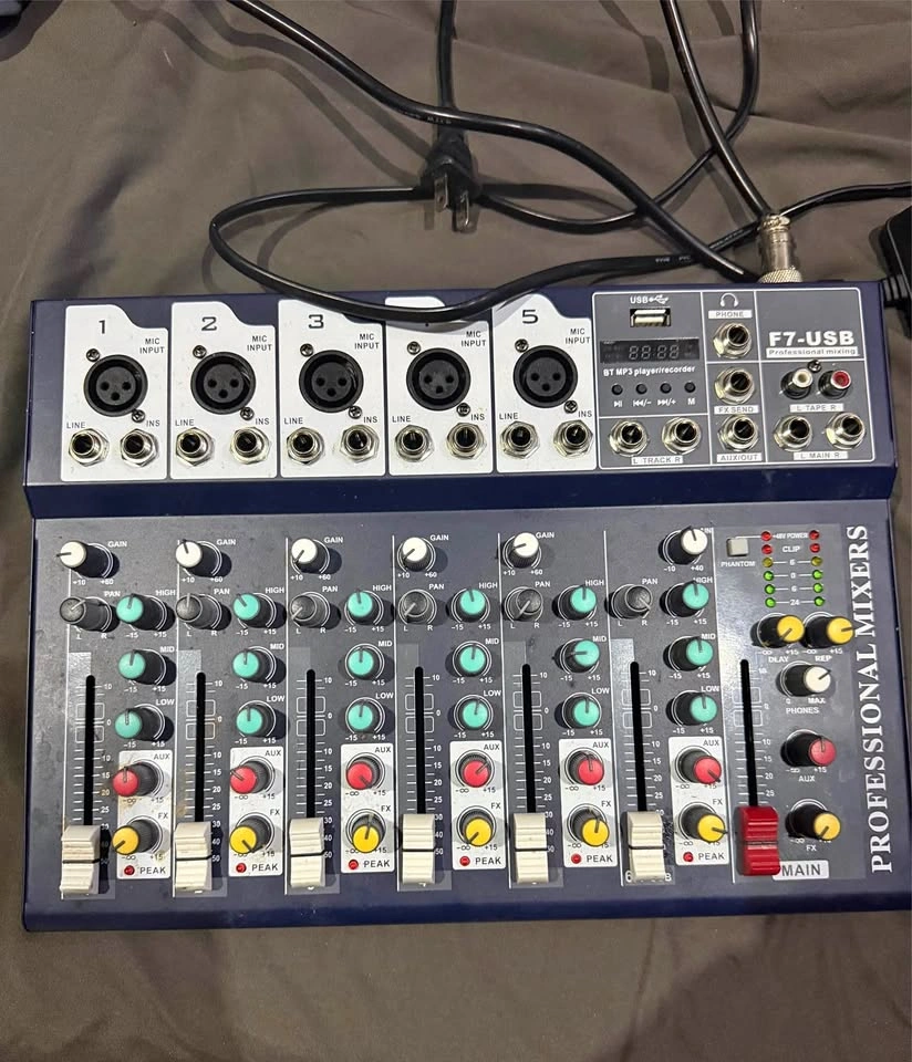 F7 USB Professional Mixer