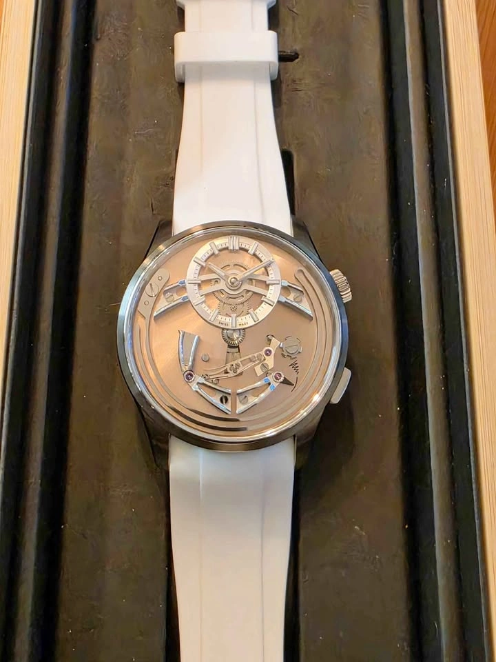 Bel Canto Rosa by Christopher Ward - FULL SET