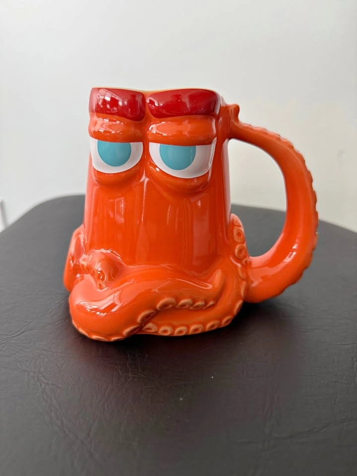Disney Pixar Finding Dory Hank the Octopus Mug – Tentacle Handle