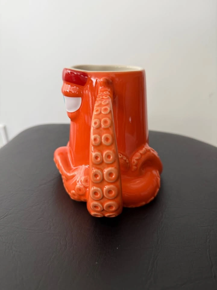 Disney Pixar Finding Dory Hank the Octopus Mug – Tentacle Handle - photo 2