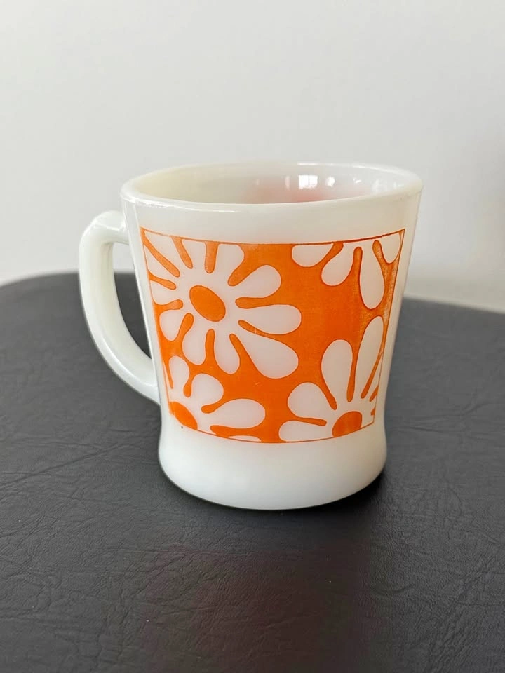 Vintage Fire-King Orange Daisy Milk Glass Mug – D-Handle