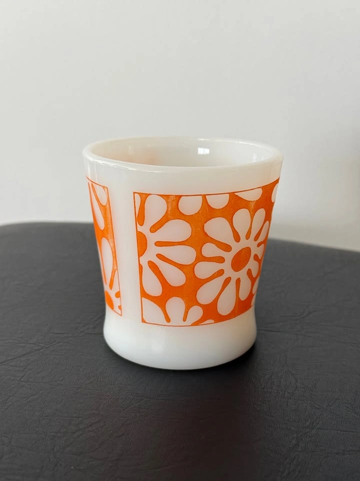 Vintage Fire-King Orange Daisy Milk Glass Mug – D-Handle - photo 4