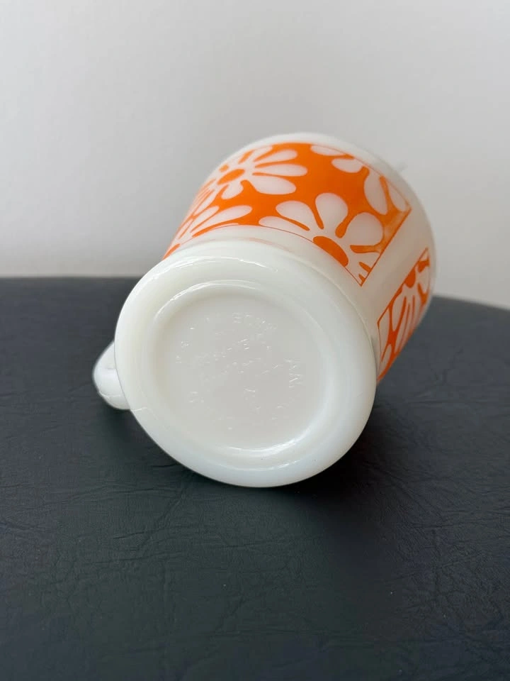 Vintage Fire-King Orange Daisy Milk Glass Mug – D-Handle - photo 5