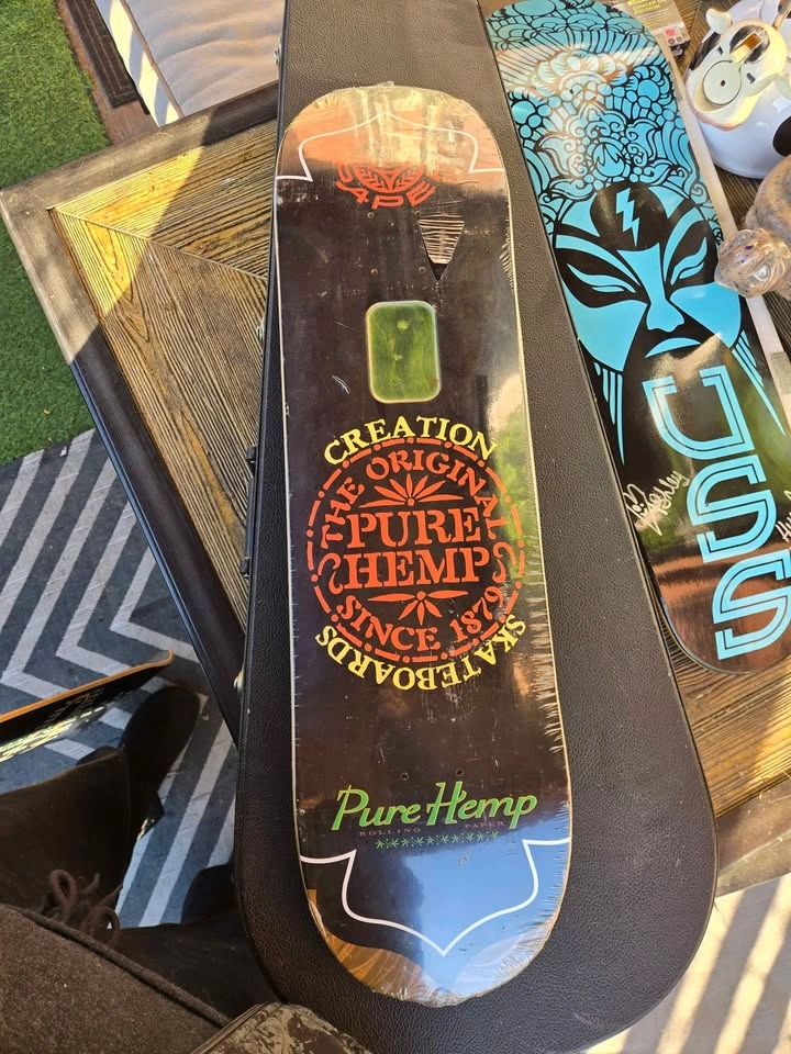 Rare VINTAGE Pure Hemp x Satori Skate Deck BUNDLE – Sealed - photo 2