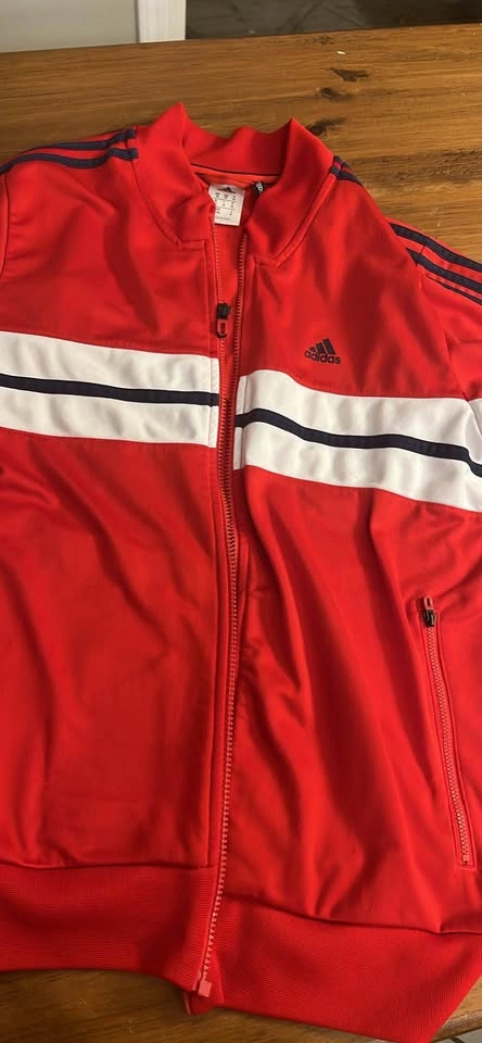Medium size - Men's Adidas full-zip track jacket - photo 4