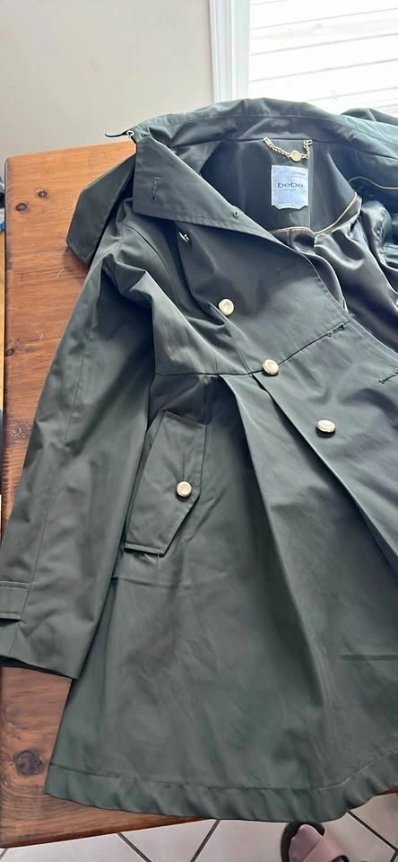 MEDIUM size - Trench coat (Cochrane)