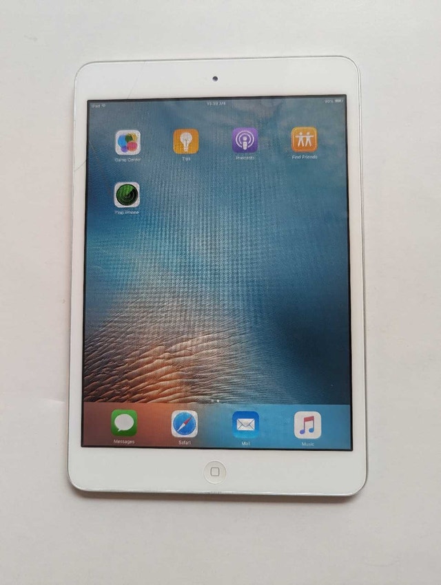 Apple iPad Mini 1st Gen - photo 2