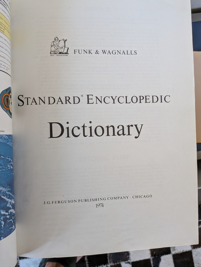 Funk & Wagnalls Standard Encyclopedic Dictionary - photo 3