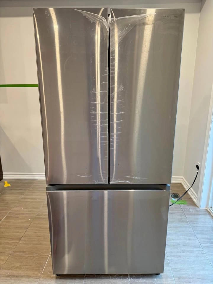 Samsung RF18A5101SR French Door Refrigerator