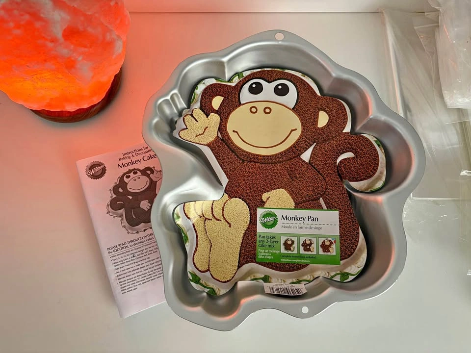 Wilton Monkey Cake Pan