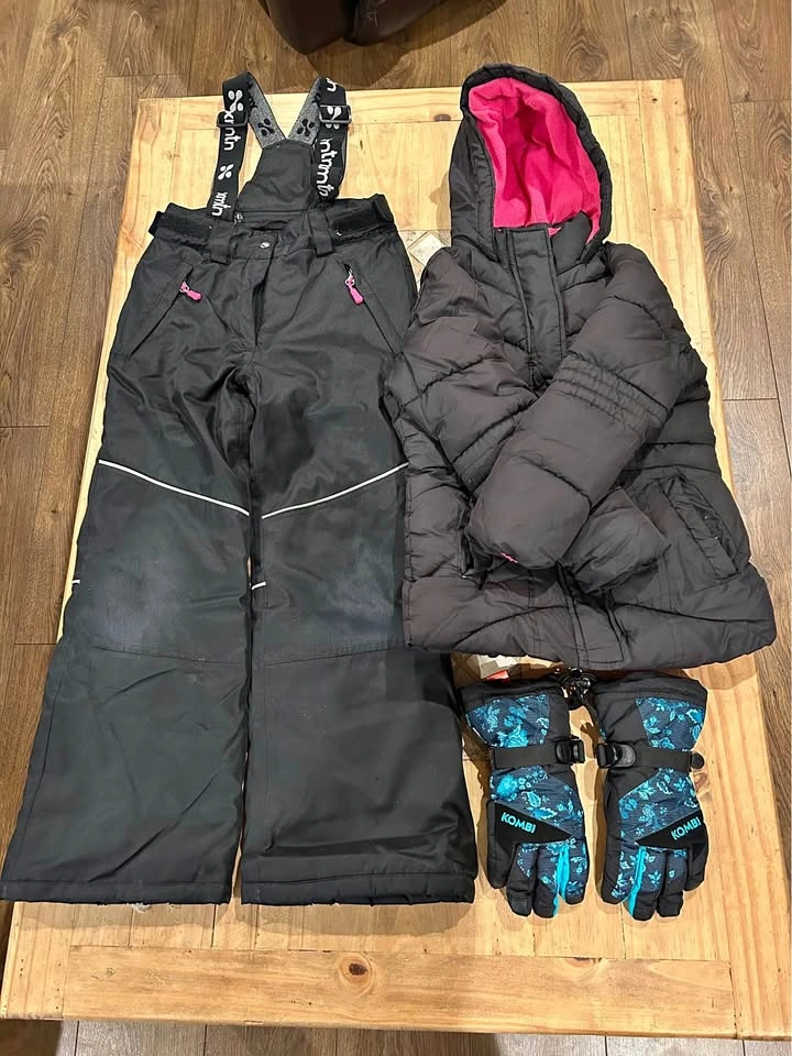 Girls Winter Jacket, Snowpants Size 8 & Gloves