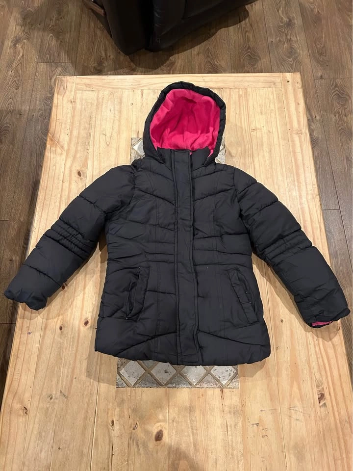 Girls Winter Jacket, Snowpants Size 8 & Gloves - photo 2