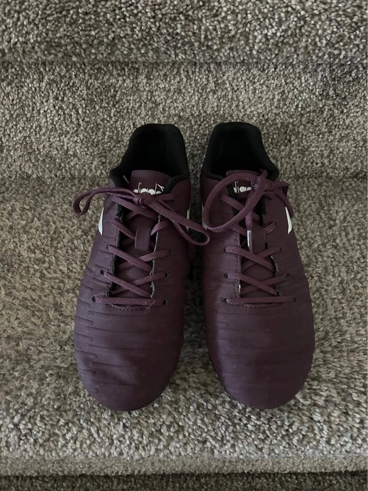 Kids Soccer Cleats - Size 6 - photo 3