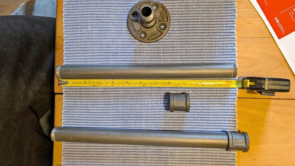 Black Steel Plumbing Pipe Lot for DIY Projects (3/4")