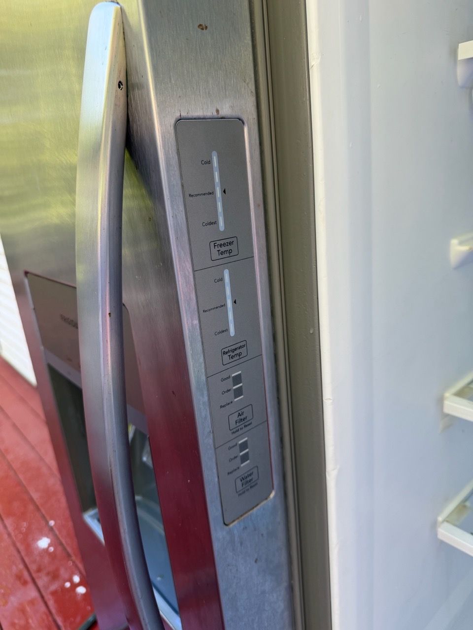 Frigidaire Gallery 36 inch Refrigerator and Microwave - photo 3