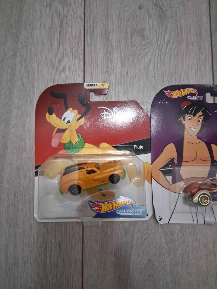 Hot Wheels Disney Aladdin Pluto Jasmine - photo 2