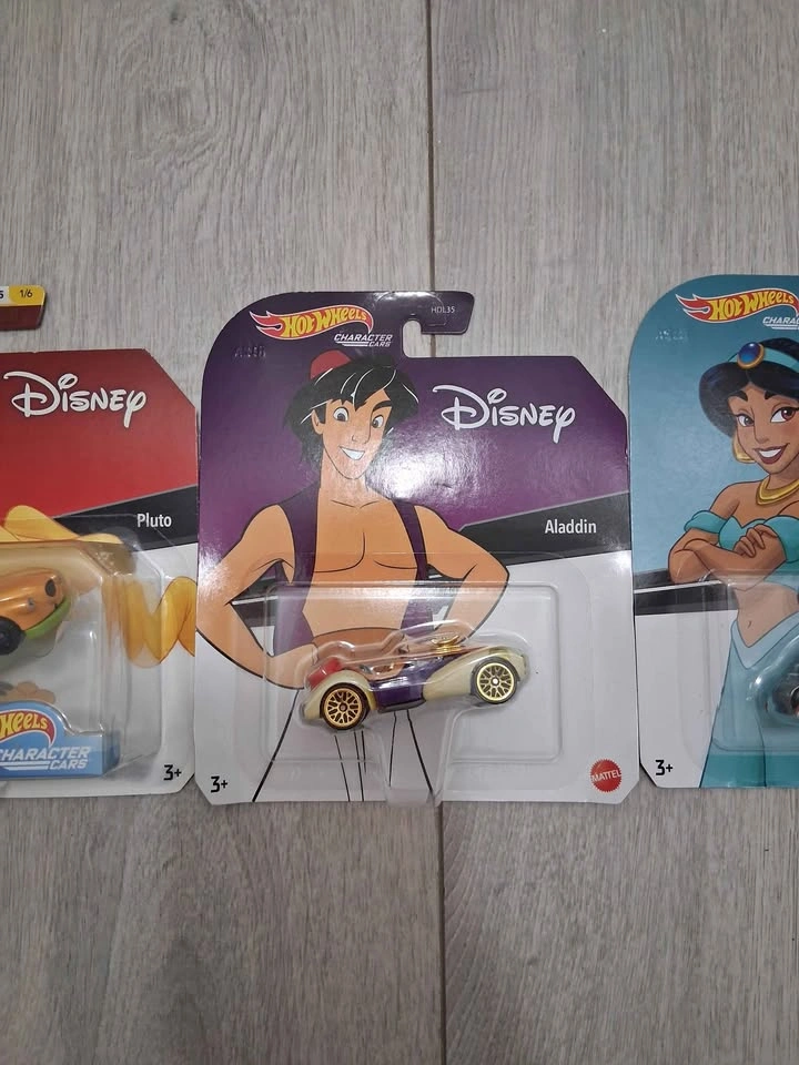 Hot Wheels Disney Aladdin Pluto Jasmine - photo 4
