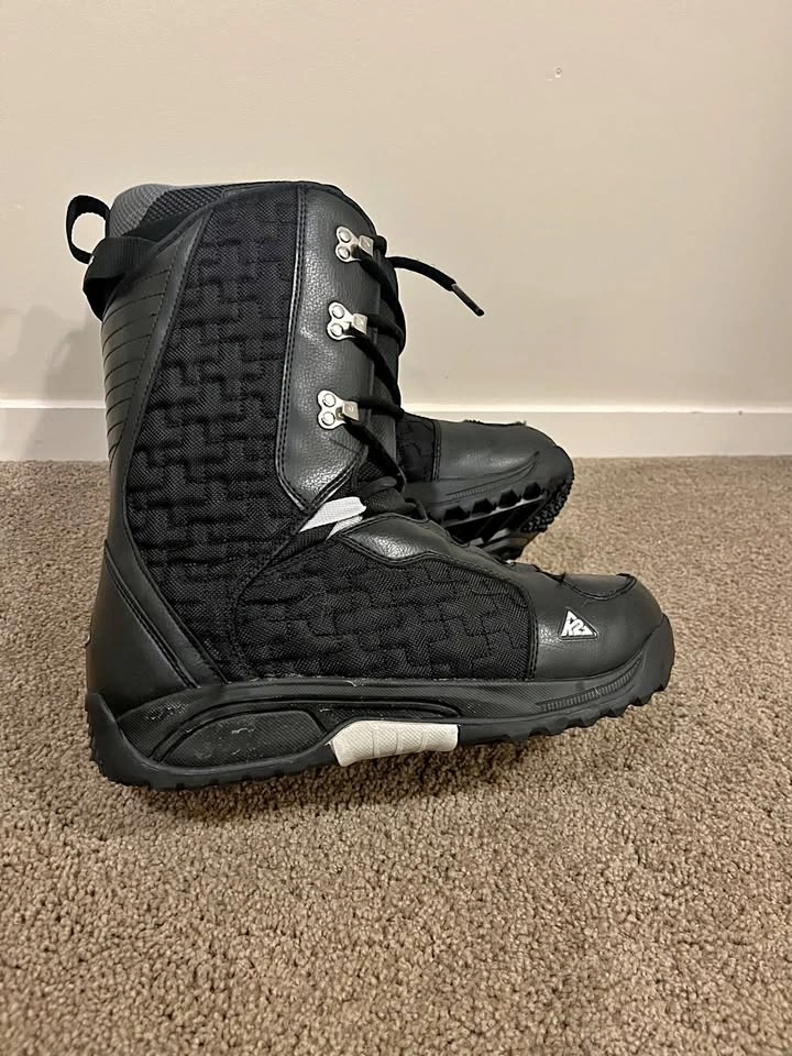 K2 Snowboard Boots – Men's Size 11 – Lace-Up