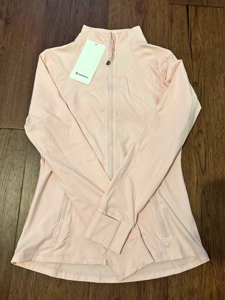 NEW Lululemon Strawberry Milkshake Define Nulu Jacket Size 10