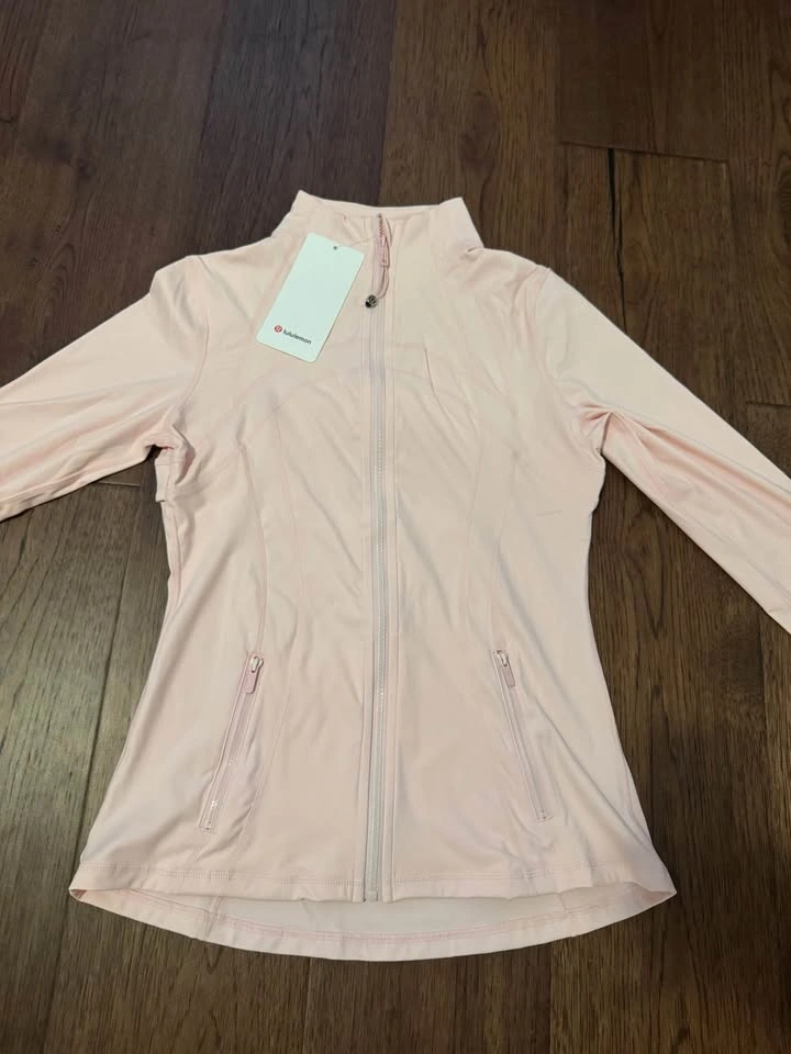 NEW Lululemon Strawberry Milkshake Define Nulu Jacket Size 10 - photo 2