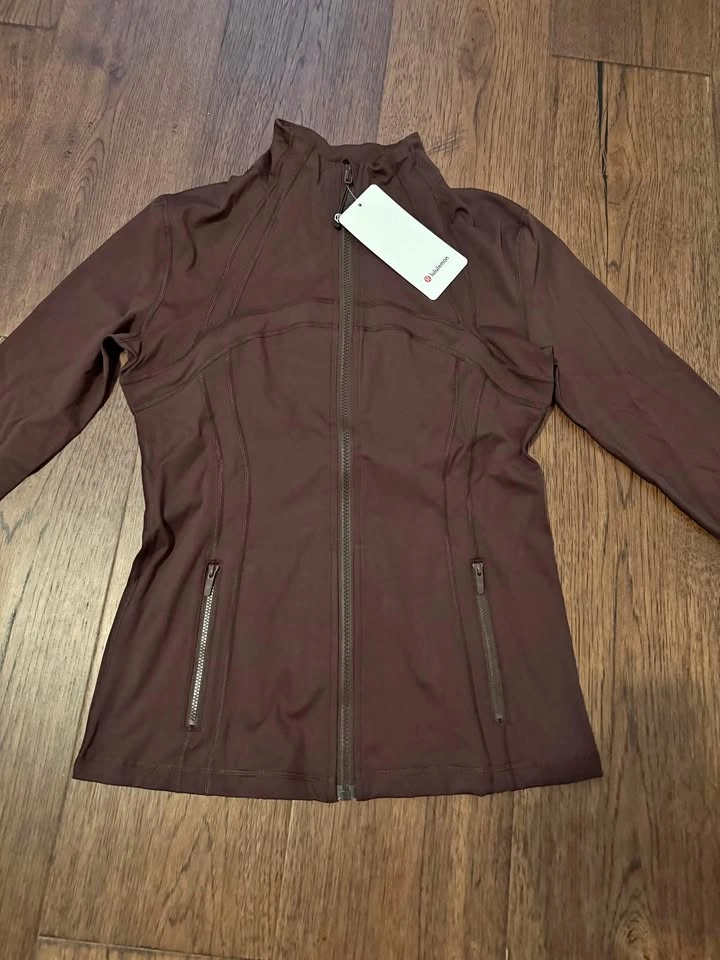 NEW Lululemon Espresso Define Nulu Jacket Size 10